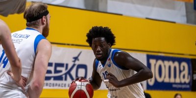 Olomoucko potrápilo neporažený Nymburk